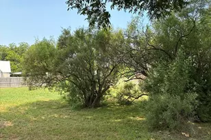 610 S Rike St, Farmersville, TX 75442 - Photo 21