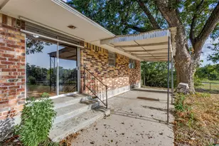 610 S Rike St, Farmersville, TX 75442 - Photo 11