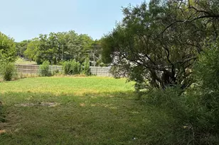 610 S Rike St, Farmersville, TX 75442 - Photo 23