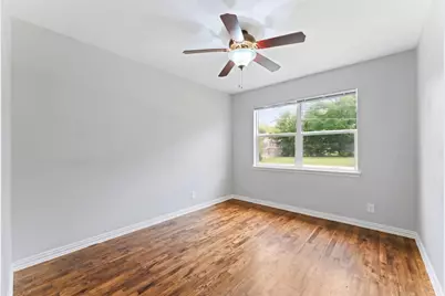 3202 Mitchell Street, Greenville, TX 75402 - Photo 13