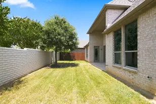 2701 Trinity Trl Wy, Fort Worth, TX 76118 - Photo 35