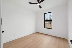 1636 W Wintergreen Rd, Lancaster, TX 75134 - Photo 19