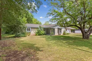 901 S Old Temple Rd, Lorena, TX 76655 - Photo 5