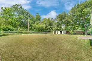 2682 Wasina Dr, Farmers Branch, TX 75234 - Photo 19
