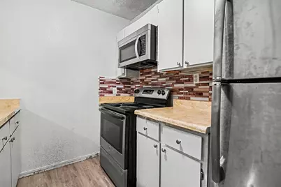 104 N Heights Drive, Crowley, TX 76036 - Photo 7
