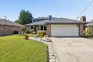 1316 Cy Blackburn Cir, Dallas, TX 75217 - Photo 1