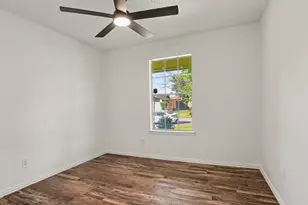 714 Trend Dr, Garland, TX 75043 - Photo 13