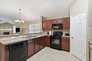 8845 Golden Sunset Trail, Fort Worth, TX 76244 - Photo 17