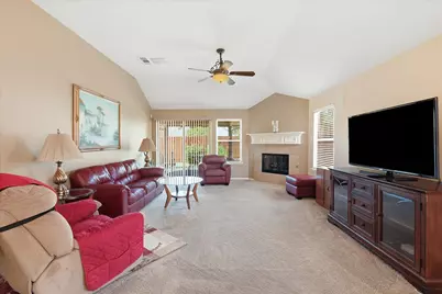 8845 Golden Sunset Trail, Fort Worth, TX 76244 - Photo 7