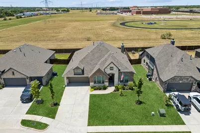 1005 Longbow Lane, Crowley, TX 76036 - Photo 31