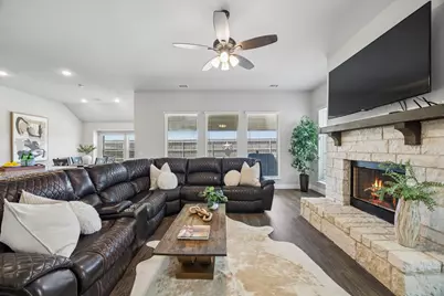 1005 Longbow Lane, Crowley, TX 76036 - Photo 9