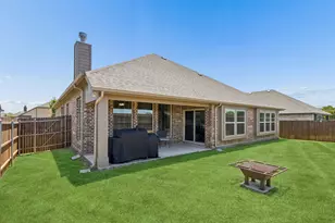 1005 Longbow Ln, Crowley, TX 76036 - Photo 29