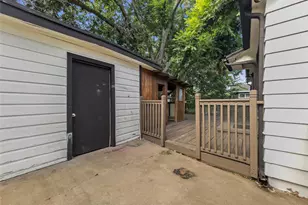 219 W Taylor St, Sherman, TX 75092 - Photo 17