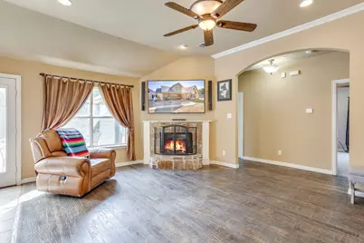220 Royal Court, Weatherford, TX 76085 - Photo 7