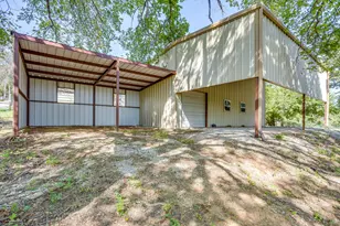 220 Royal Ct, Weatherford, TX 76085 - Photo 3