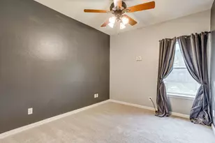 220 Royal Ct, Weatherford, TX 76085 - Photo 23
