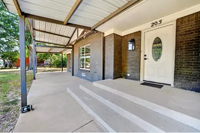205 N 1st Street, Mabank, TX 75147 - Photo 5