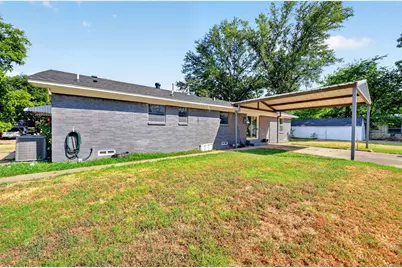 205 N 1st Street, Mabank, TX 75147 - Photo 33