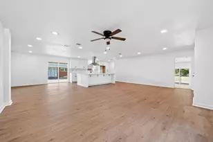 205 N 1st St, Mabank, TX 75147 - Photo 9