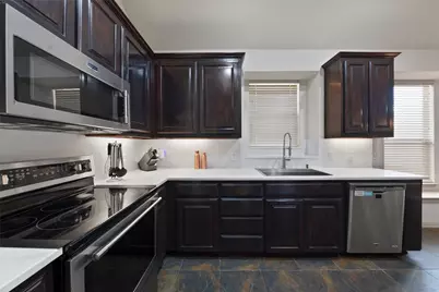 10232 Olivia Drive, McKinney, TX 75072 - Photo 7