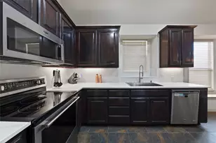 10232 Olivia Dr, McKinney, TX 75072 - Photo 7
