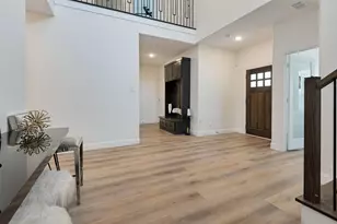 1805 Nomas St, Dallas, TX 75212 - Photo 3