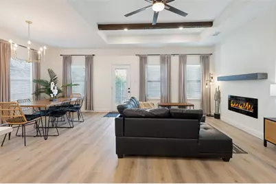1805 Nomas Street, Dallas, TX 75212 - Photo 9