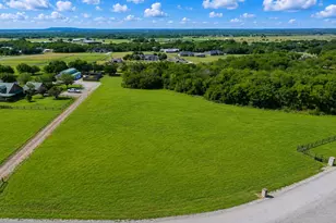 3319 Old Barn Ct, Granbury, TX 76048 - Photo 1