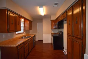 804 S Burdette Ave, Sherman, TX 75090 - Photo 5