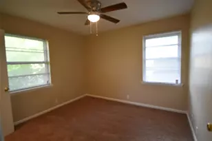 804 S Burdette Ave, Sherman, TX 75090 - Photo 7