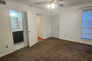 2066 Embassy Way, Carrollton, TX 75006 - Photo 19
