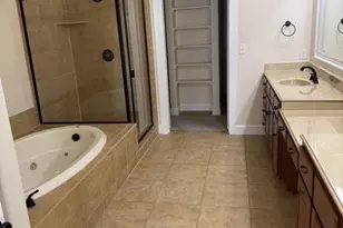 6631 Via Positano, Irving, TX 75039 - Photo 15