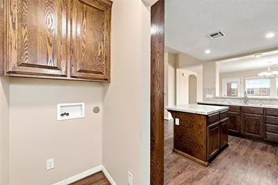 204 Raven Ridge Court, Lacy Lakeview, TX 76705 - Photo 7