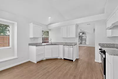 5205 Livermore Drive, Arlington, TX 76017 - Photo 13