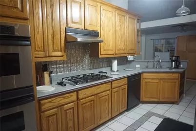 610 S Lillis Lane, Denison, TX 75020 - Photo 13