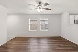 1132 Boxwood Dr, Crowley, TX 76036 - Photo 11