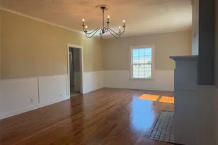926 Calaveras St, Graham, TX 76450 - Photo 3