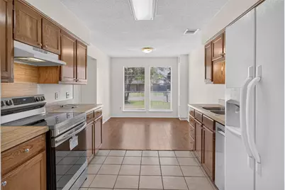 5719 Red Cactus Court, Arlington, TX 76017 - Photo 7