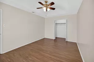 5719 Red Cactus Ct, Arlington, TX 76017 - Photo 13