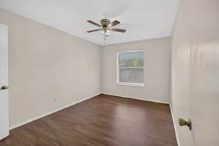 5719 Red Cactus Ct, Arlington, TX 76017 - Photo 17