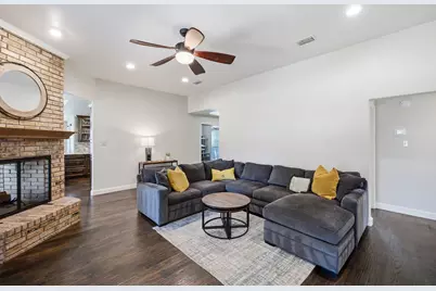 11 Edgemere Drive, Trophy Club, TX 76262 - Photo 7