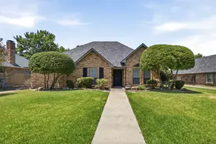 11 Edgemere Dr, Trophy Club, TX 76262 - Photo 1