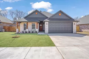2024 Wyldewood Wy, Sherman, TX 75092 - Photo 1