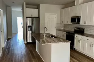 2817 Steepleridge Cir, Granbury, TX 76048 - Photo 15