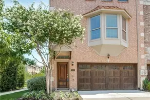 1531 Biltmore Ln, Irving, TX 75063 - Photo 1
