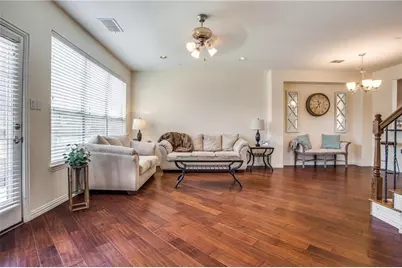 1531 Biltmore Lane, Irving, TX 75063 - Photo 13