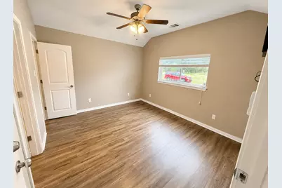 216 Church Avenue, Waco, TX 76706 - Photo 11