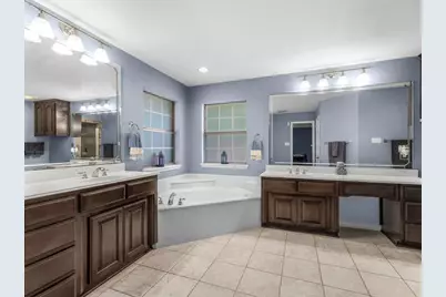 4031 Tortoise Lane, Fort Worth, TX 76135 - Photo 17