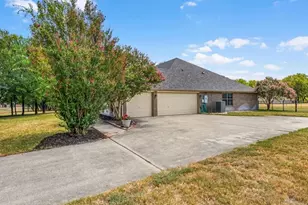 4031 Tortoise Ln, Fort Worth, TX 76135 - Photo 37