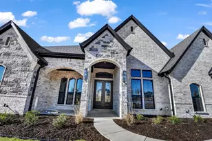 213 Desperado Ct, Weatherford, TX 76088 - Photo 3